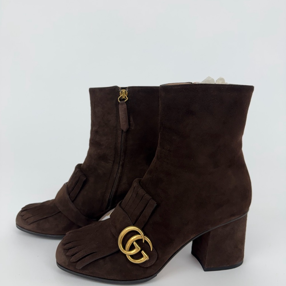 BNIB Gucci Marmont suede boots